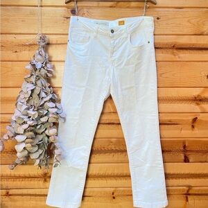 Women’s Pilcro and the Letterpress size 8 white denim Jeans